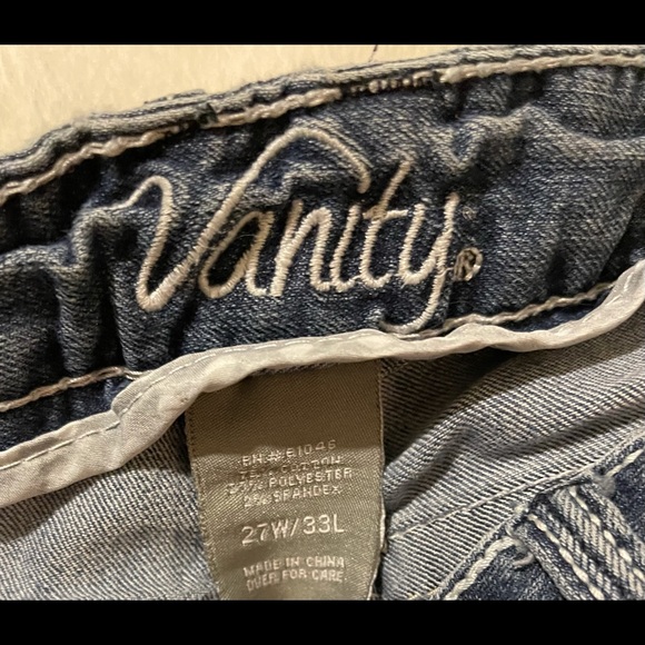 Animal Kingdom Painted Jeans. - Picture 3 of 3